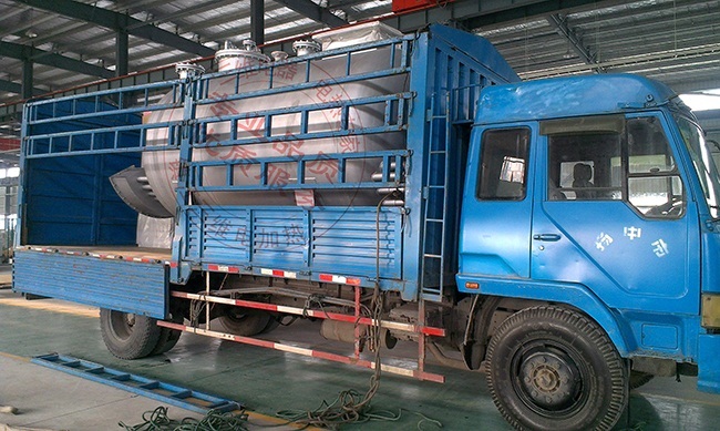 720KW電加熱熔鹽爐裝車發運